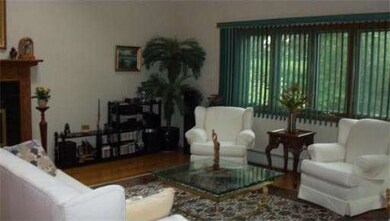 24 Bluebird Ln, Westport, MA 02790 - photo 4