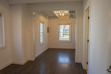 215 S 9th St, Chesterton, IN 46304 - photo 6