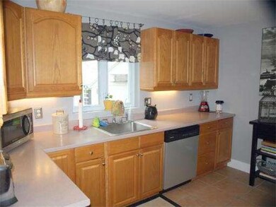 43 Woodlawn Rd, Randolph, MA 02368 - photo 6