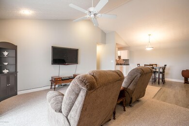 169 Central Blvd unit 38, Mount Washington, KY 40047 - photo 5