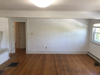 639 Lincoln St unit 3, Waltham, MA 02451 - photo 4