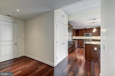 The Columbia Residences unit 636, Washington, DC 20037 - photo 4