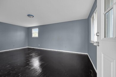 3735 Arnelle Rd, Columbus, OH 43228 - photo 4