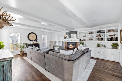 2726 Lawtherwood Ct, Dallas, TX 75214 - photo 4