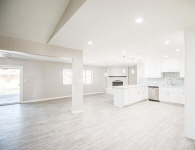 -KITCHEN 5