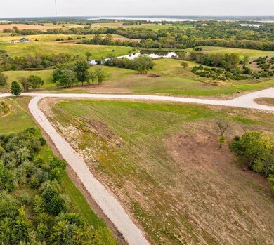 245 Lake Dr, Melrose, IA 52569 - photo 2