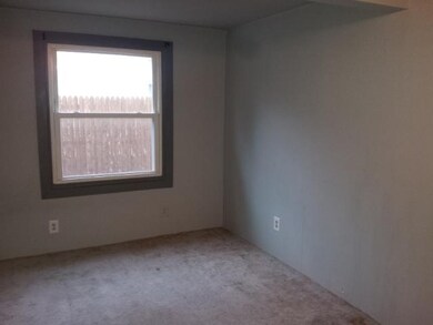 1821 Sheridan St, Madison, WI 53704 - photo 6