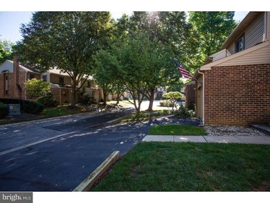504 Curtis Ct, Chesterbrook, PA 19087 - photo 2