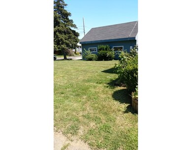 118 Vine St, Saugus, MA 01906 - photo 2