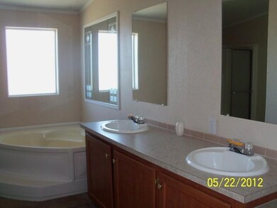 8472 Powells Ln, Show Low, AZ 85901 - photo 6