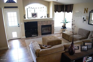 596 N Soho Ln, Chandler, AZ 85225 - photo 7