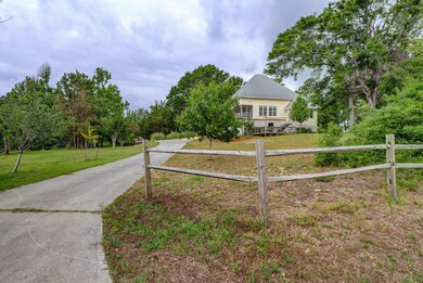 524 Chadwick Shores Dr Sneads-large-003-