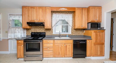 1824 Jasper St, Georgetown, SC 29440 - photo 7