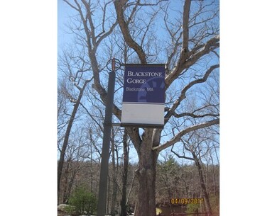 66 County St, Blackstone, MA 01504 - photo 6