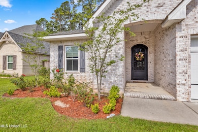 6253CypressLn-5