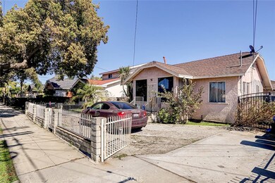 1036 N Fries Ave, Wilmington, CA 90744 - photo 5