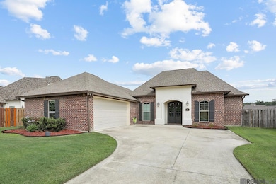 15956 Redstone Ct, Central, LA 70770 - photo 2