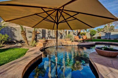 Pool detail