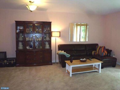 3802 Fox Pointe Ct, Glen Mills, PA 19342 - photo 5