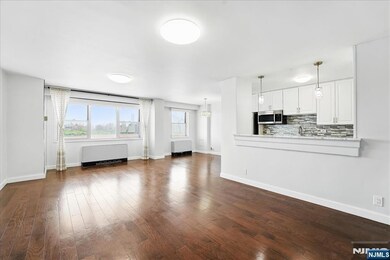 The Versailles unit AD, West New York, NJ 07093 - photo 5