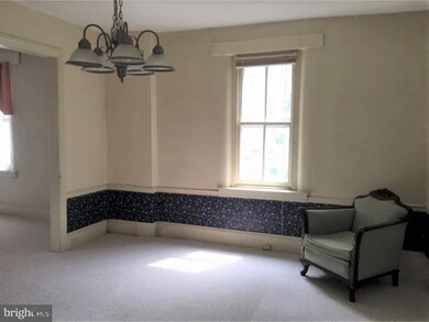 44 N Richardson Ave, Lansdale, PA 19446 - photo 4