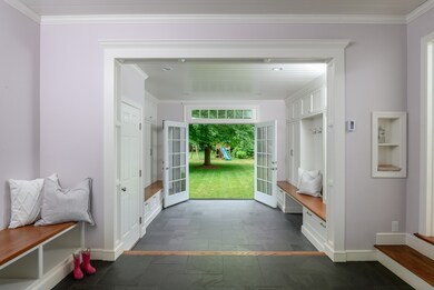 5 Crooked Meadow Ln, Hingham, MA 02043 - photo 2