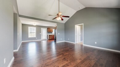 155 Brown Ln, Shelbyville, TN 37160 - photo 7