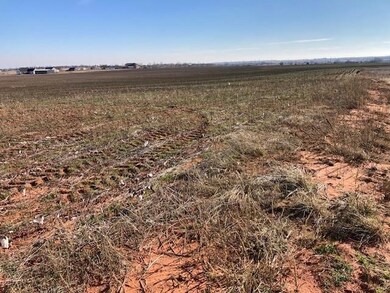 1450 W 20th St, Elk City, OK 73644 - photo 3