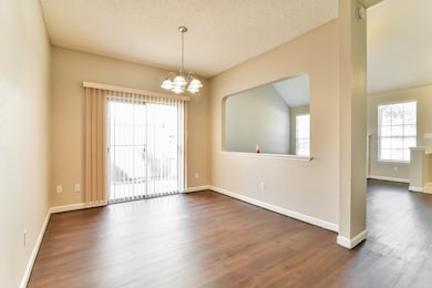 8123 Summer Trail Dr, Houston, TX 77040 - photo 4