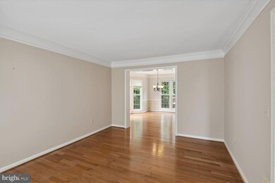 11608 Clocktower Ln, Laurel, MD 20708 - photo 5