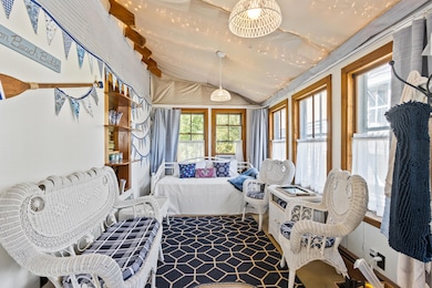 527 Pool St, Biddeford, ME 04005 - photo 4