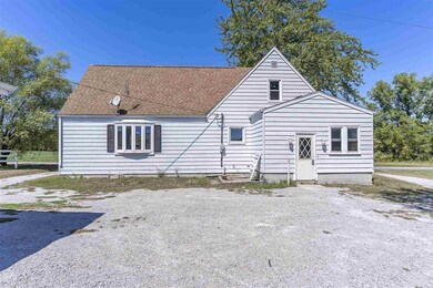 21322 Hurshtown Rd, Grabill, IN 46741 - photo 3