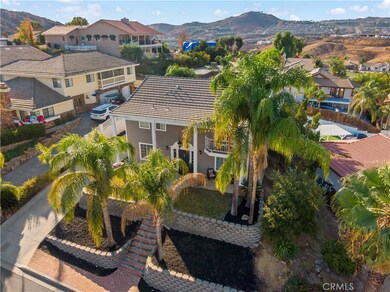 30639 Champion Dr, Canyon Lake, CA 92587 - photo 3