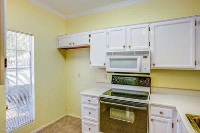 08 Kitchen