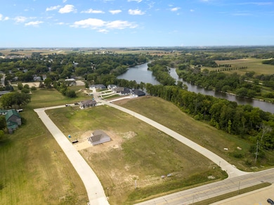 102 Deerfield Cir unit Whitetail Bluff Lot, Waverly, IA 50677 - photo 4