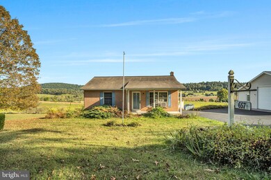 657 Paige Hill Rd, New Bloomfield, PA 17068 - photo 2