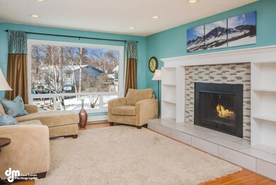 7101 Dawn Drive Anchorage AK-large-004-L