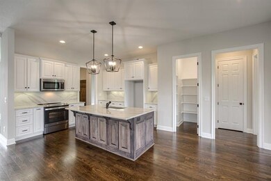 13709 Bentley St, Overland Park, KS 66221 - photo 7