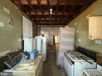 1110 S Conkling St, Baltimore, MD 21224 - photo 7