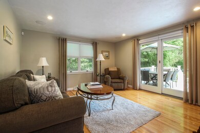 8 Chilmark Dr, East Falmouth, MA 02536 - photo 7