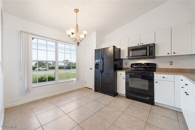 517 Nelson Rd N, Cape Coral, FL 33993 - photo 4