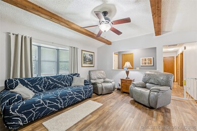 3223 S Ash Ave, Broken Arrow, OK 74012 - photo 4