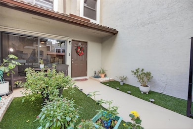 10425 SW 154th Ct unit 6, Miami, FL 33196 - photo 4