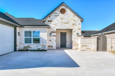 5329 Riviera Ln, San Angelo, TX 76904 - photo 6