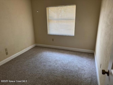 2nd bedroom with new carpet
