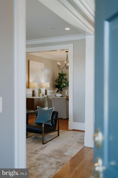 957 Powhatan St, Alexandria, VA 22314 - photo 6