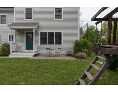 25A Hancock St unit 25A, Northampton, MA 01060 - photo 2