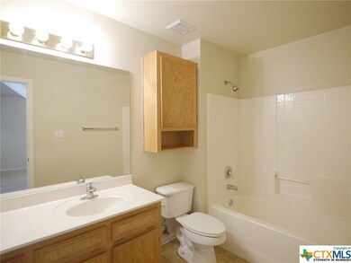 3103 Yaupon Rd unit A, Copperas Cove, TX 76522 - photo 4