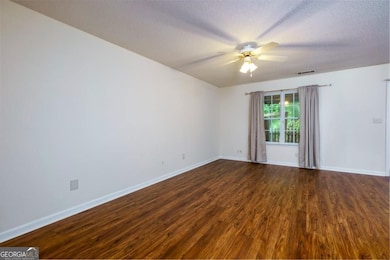 137 Venture Path, Hiram, GA 30141 - photo 5