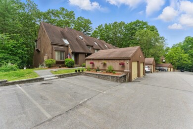 27 Silverton Dr unit U74, Nashua, NH 03062 - photo 3